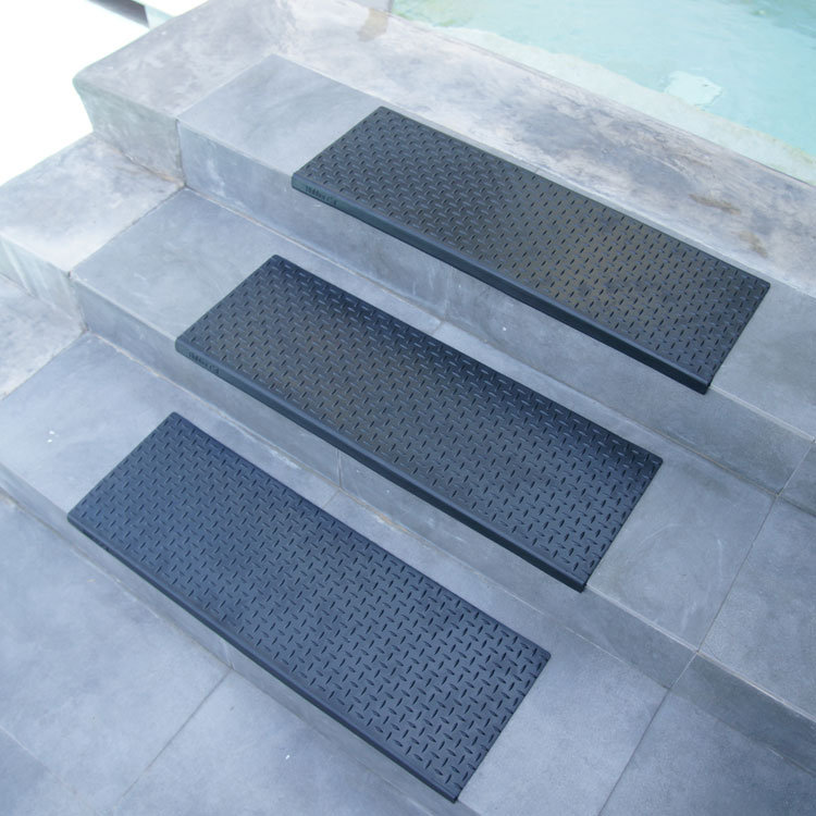 RubberCal, Inc. "DiamondPlate" Step NonSlip Rubber Stair Tread Mat